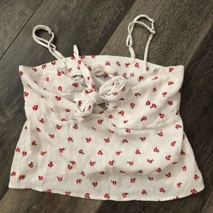 BRANDY MELVILLE BABYDOLL CROP TOP